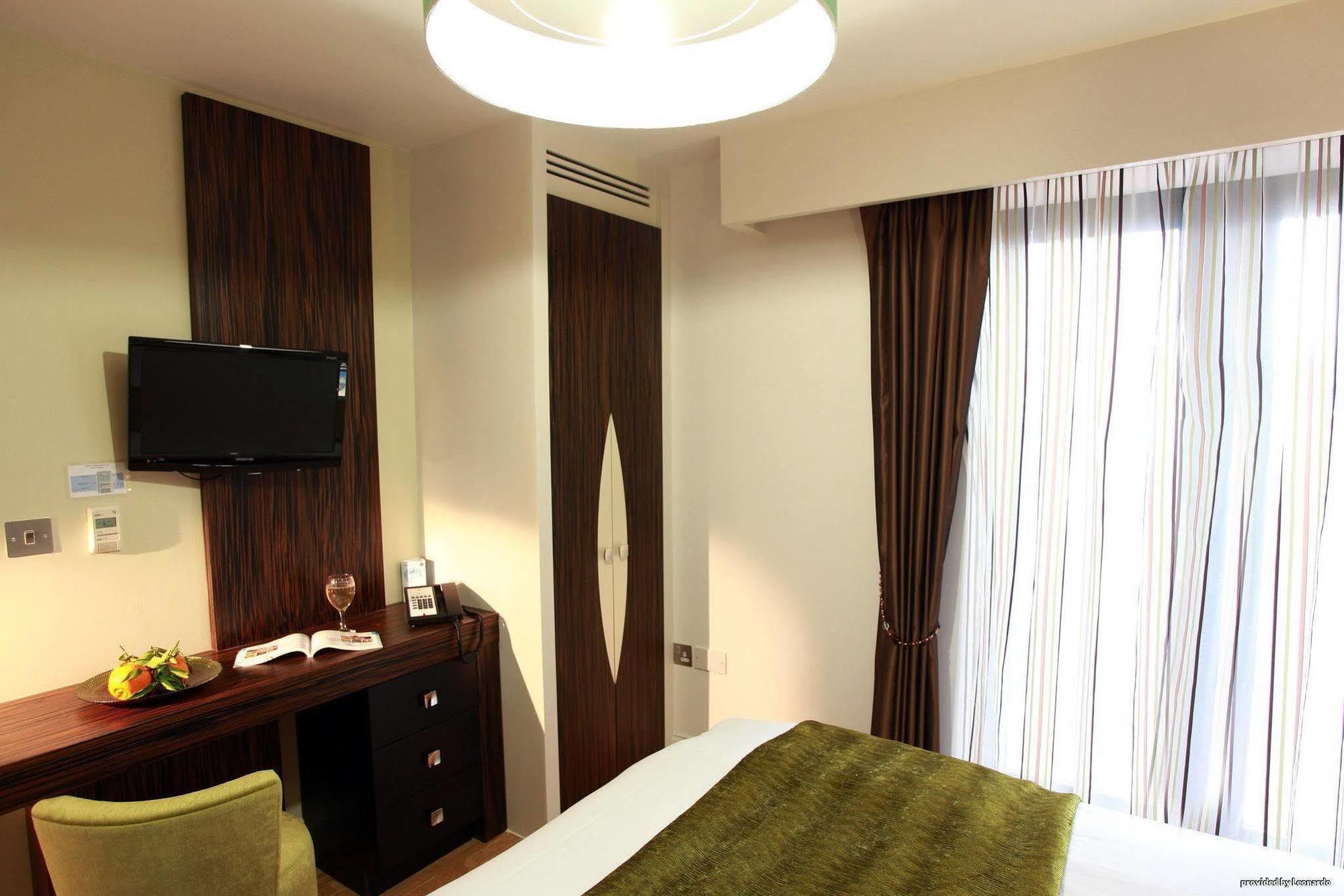 Maitrise Ealing - * Londres